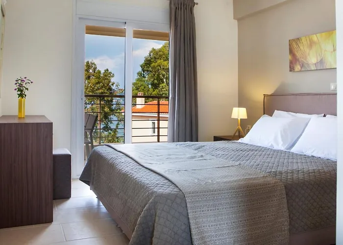 Deluxe Kefalonia Hyacinth 1 Bedroom Pool *